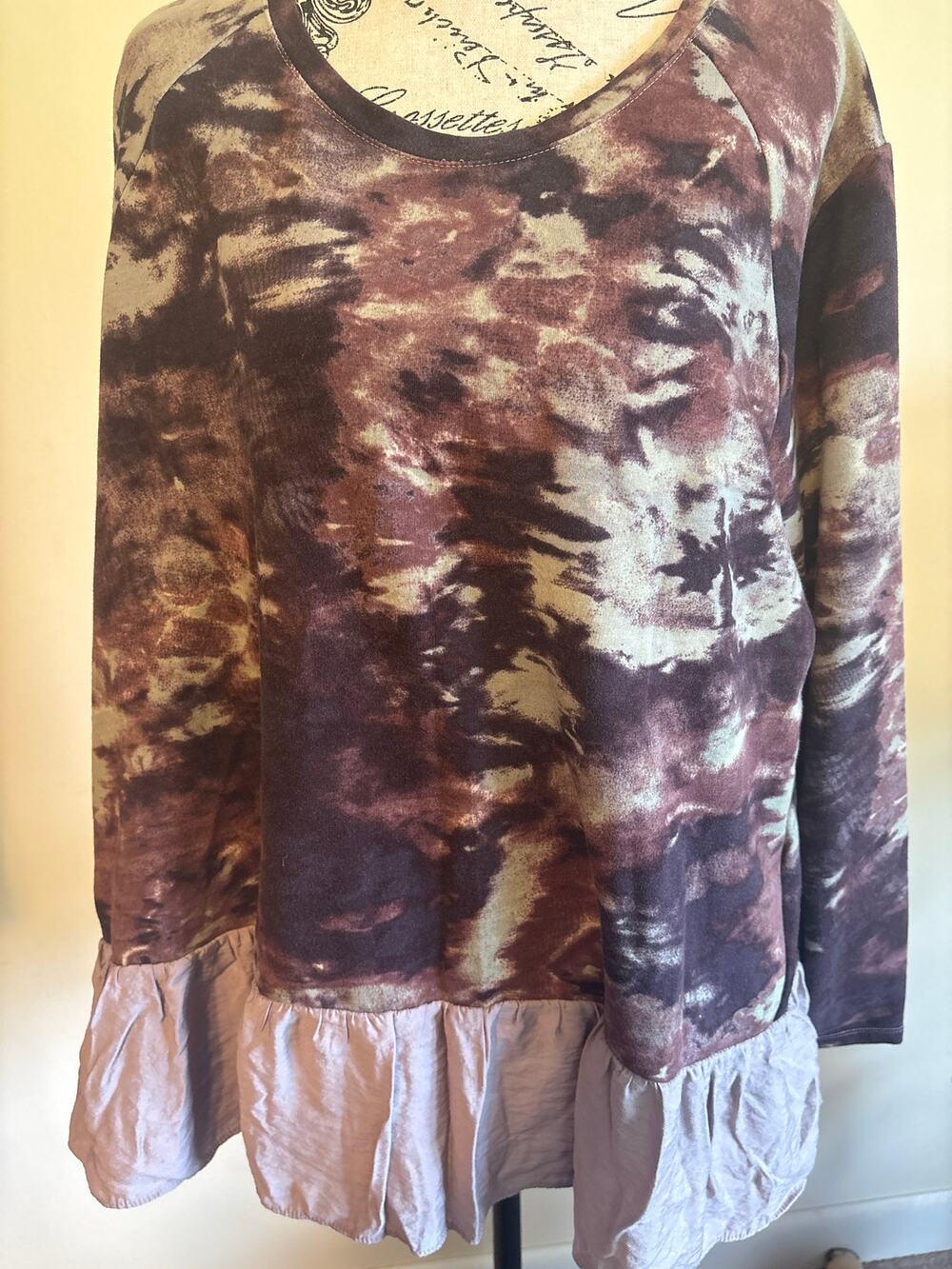 LOGO Lounge Maroon Camo Pattern Ruffle Waist Top XL